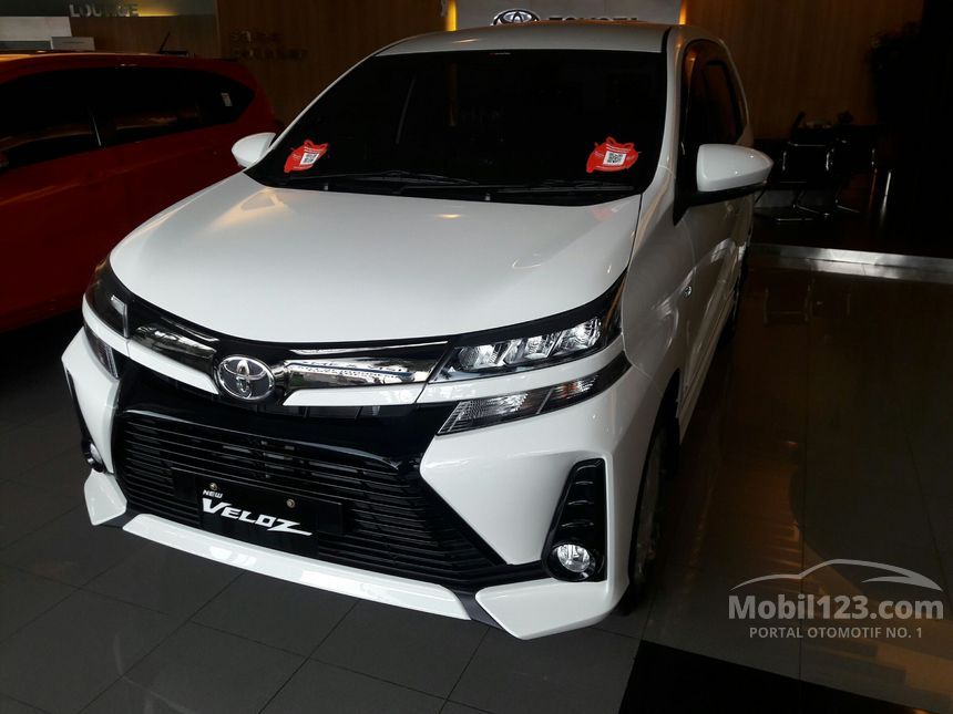 Jual Mobil  Toyota  Avanza  2021 Veloz 1 3 di Jawa  Barat  