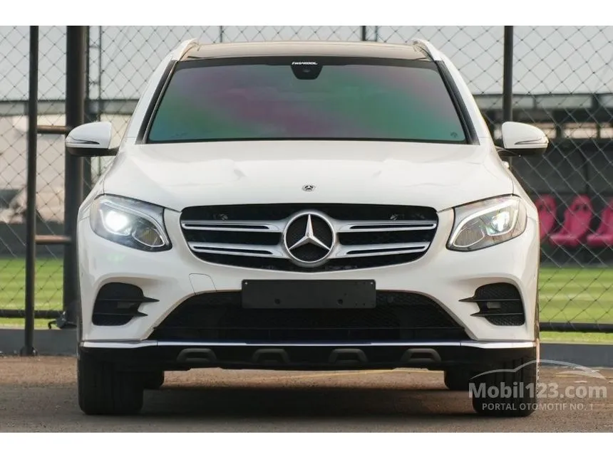 2019 Mercedes-Benz GLC200 AMG SUV
