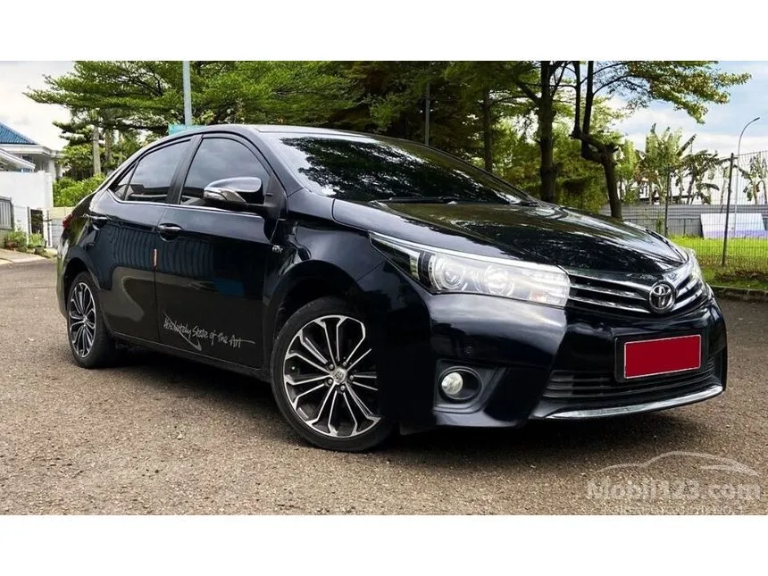 Jual Mobil Toyota Corolla Altis 2014 V 1.8 di Jawa Barat Automatic Sedan Hitam Rp 155.000.000