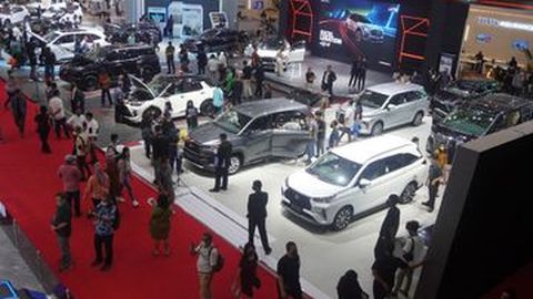 10 Merek Mobil Terlaris di Indonesia: Jepang Perkasa, Korea dan China Mengintai