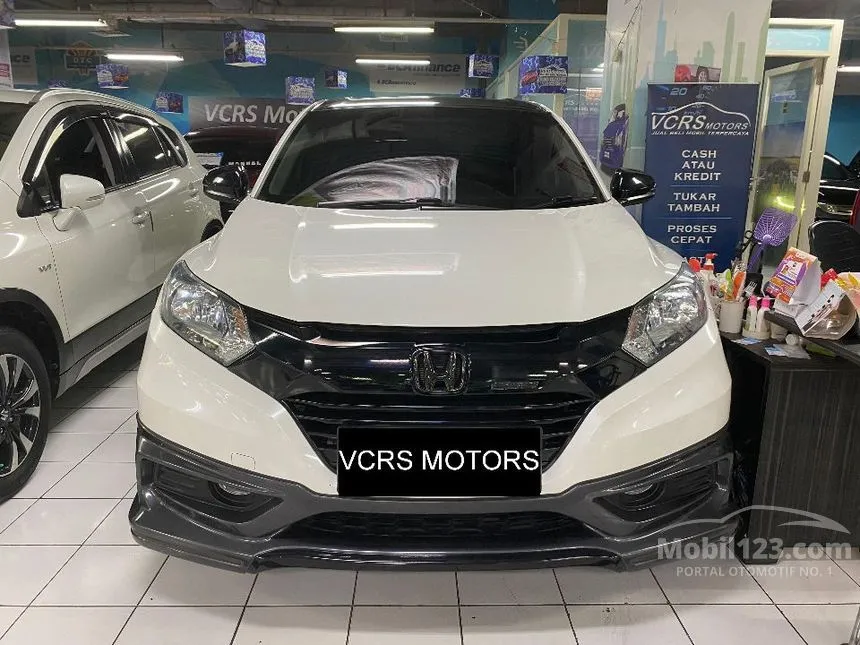 Jual Mobil Honda HR