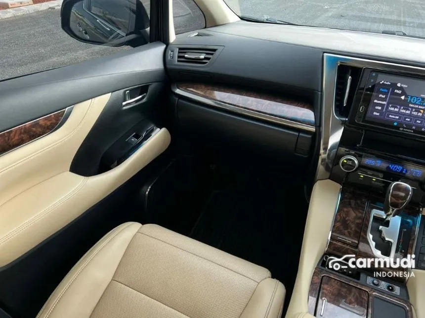 2020 Toyota Alphard G MPV