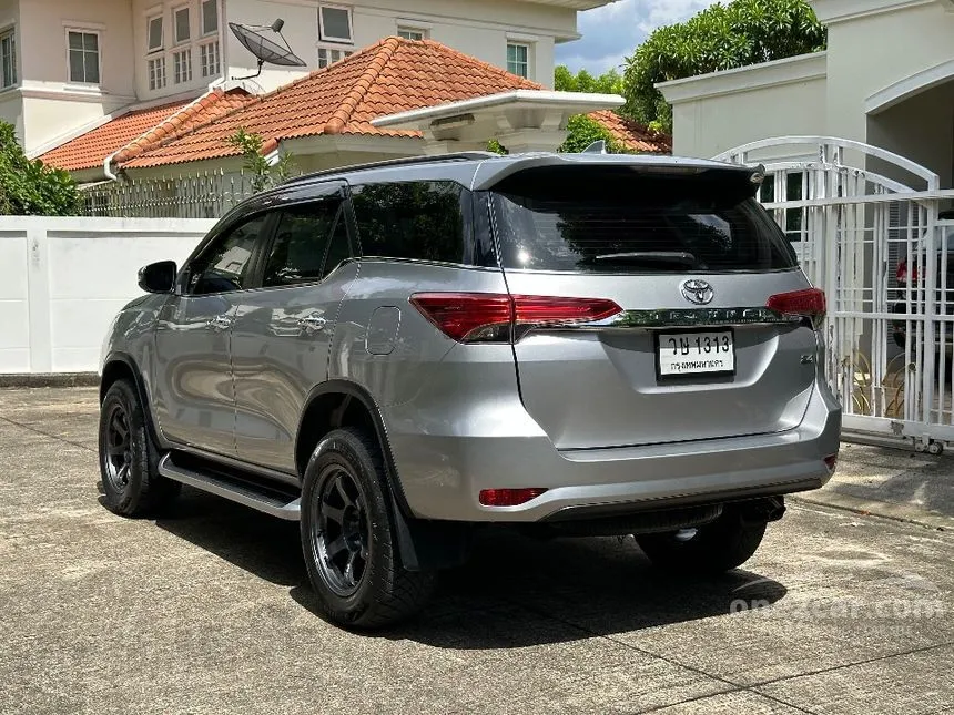 2018 Toyota FORTUNER V SUV