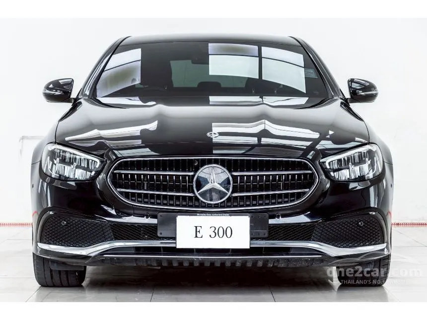 2022 Mercedes-Benz E300 e Avantgarde Sedan