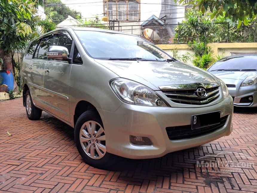 Jual Mobil Toyota Kijang Innova 2009 V 2.0 di DKI Jakarta Automatic MPV 