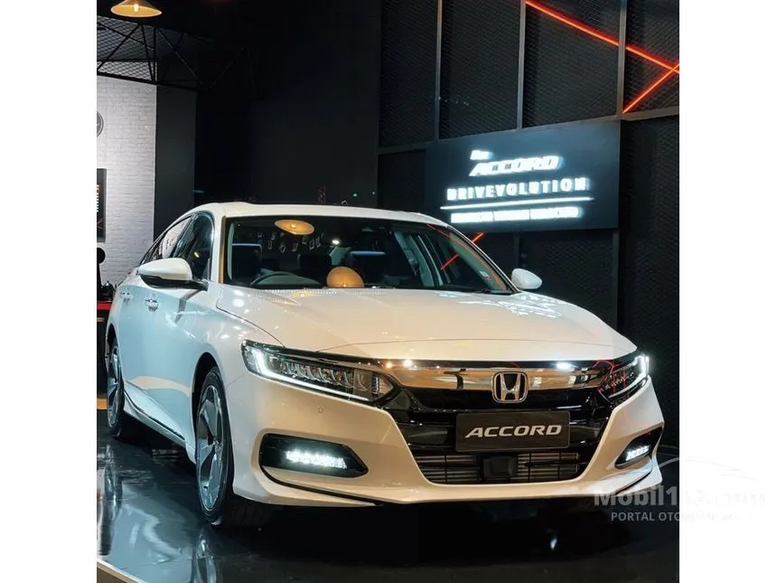Jual Mobil Honda Accord 2023 1.5 di Banten Automatic Sedan Putih Rp 687.300.000