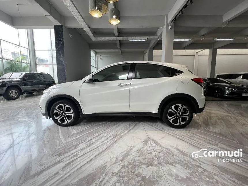 2021 Honda HR-V E SUV