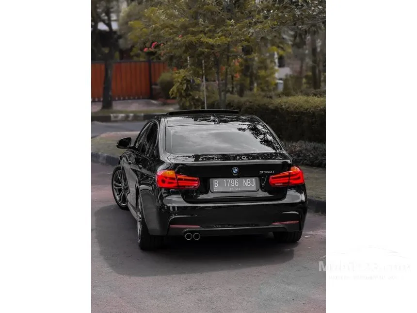 2018 BMW 330i M Sport Sedan