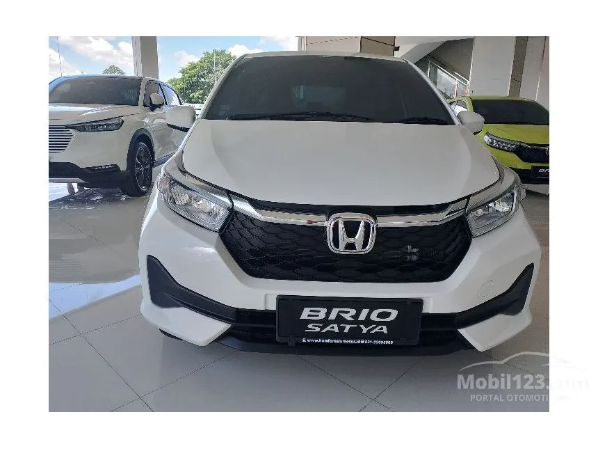 Jual Mobil Honda Brio 2024 E Satya 1.2 di Jawa Barat Automatic Hatchback Putih Rp 253.100.000