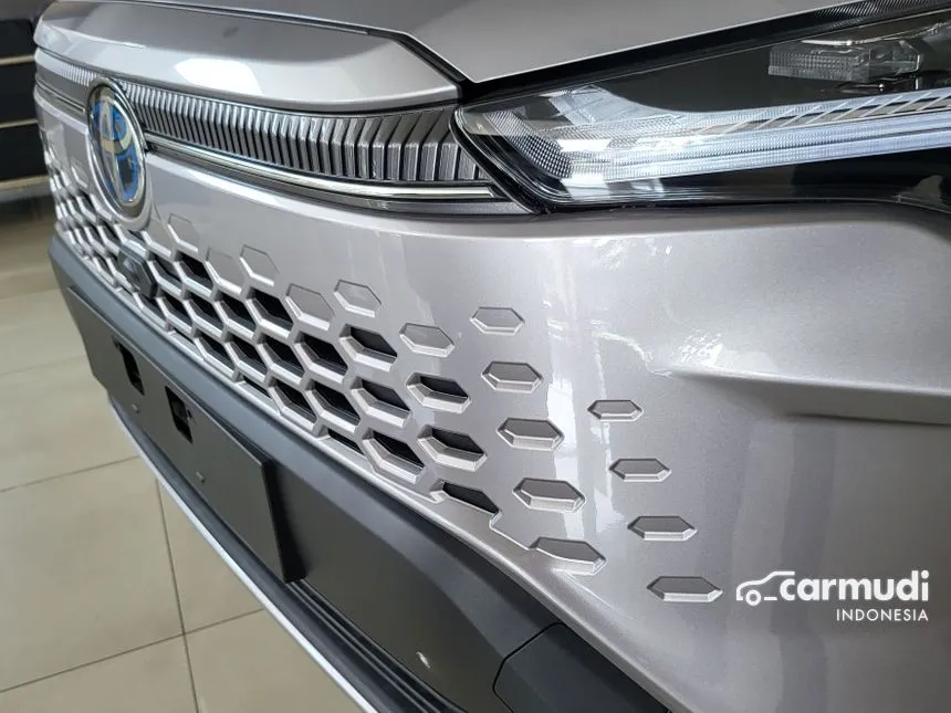 2025 Toyota Corolla Cross Hybrid SUV