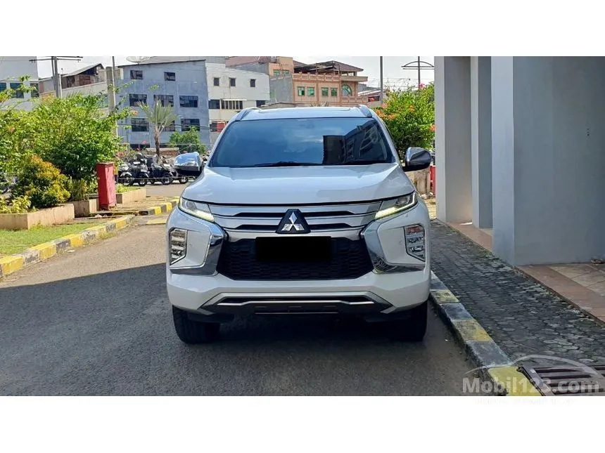 2023 Mitsubishi Pajero Sport Dakar 4x2 SUV