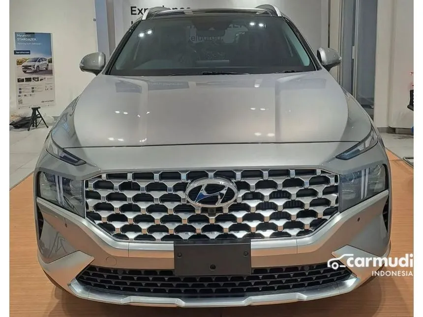 Jual Mobil Hyundai Santa Fe 2024 CRDi Prime 2.2 di Jawa Timur Automatic SUV Silver Rp 490.000.000
