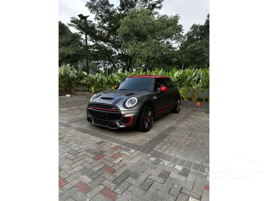 2017 MINI Cooper S John Cooper Works 3 Door Hatchback