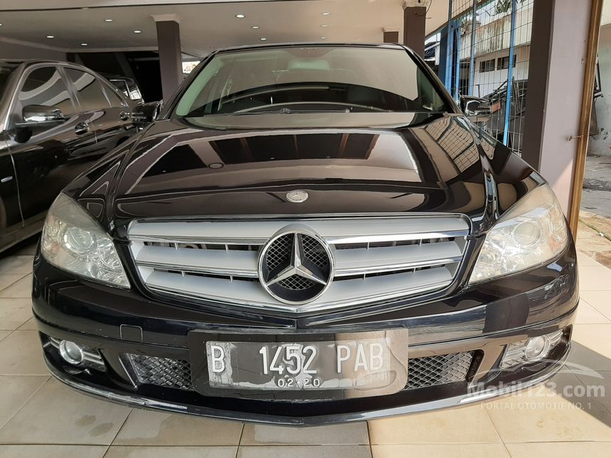 Jual Mobil Mercedes-Benz C200 2010 CGI Avantgarde 1.8 di 