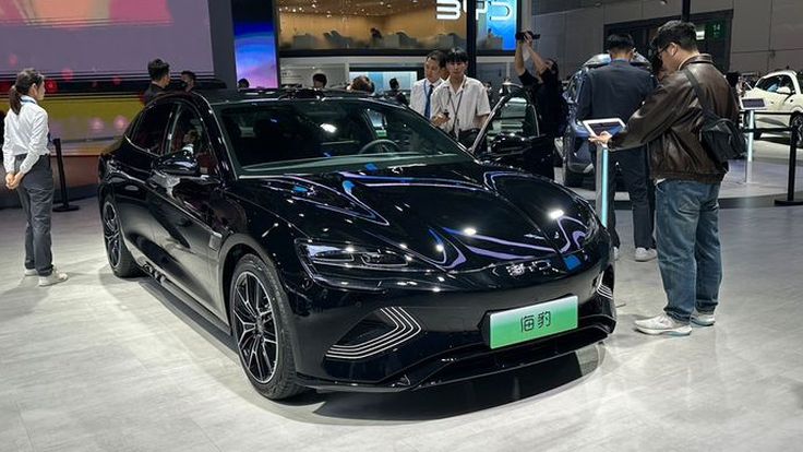 BYD Seal 2025 มาพร้อม DiPilot และ God’s Eye ที่จีนขายเริ่มต้น 8 แสนบาท