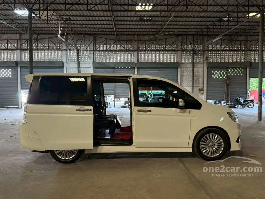 2013 Honda STEPWGN Spada JP Wagon