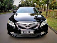 2013 Toyota Camry 2.5 G AT hitam DP 10jt service record mulus siap pakai