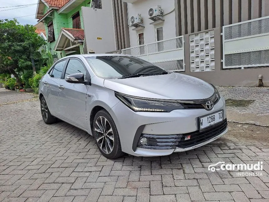 Jual Mobil Toyota Corolla Altis 2017 V 1.8 di Jawa Timur Automatic Sedan Silver Rp 205.000.000