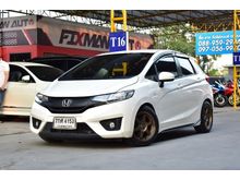 2016 Honda Jazz 1.5 (ปี 14-18) S i-VTEC Hatchback