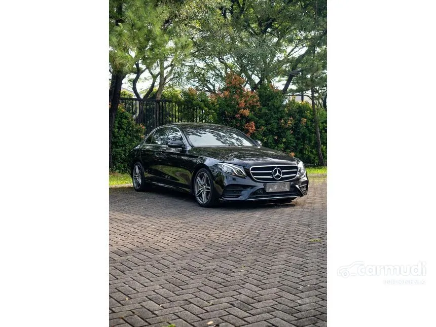 2018 Mercedes-Benz E300 AMG Line Sedan