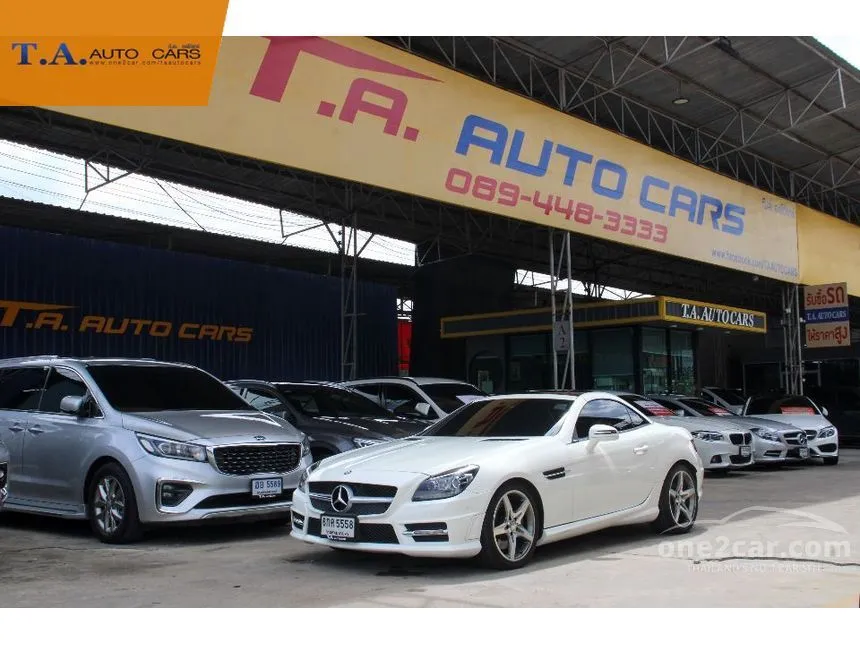 2015 Mercedes-Benz SLK200 AMG Carbon Look BlueEFFICIENCY Convertible