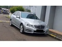 2011 Mercedes-Benz E300 3.0 Avantgarde AMG Sedan 2011 2012 [ LOW KM 47RB ]