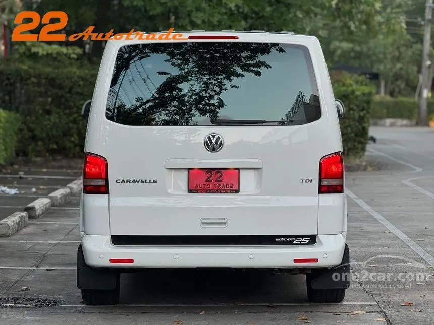 2012 Volkswagen CARAVELLE TDi Van