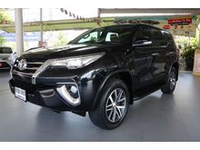 2017 Toyota Fortuner 2.8 (ปี 15-18) V SUV