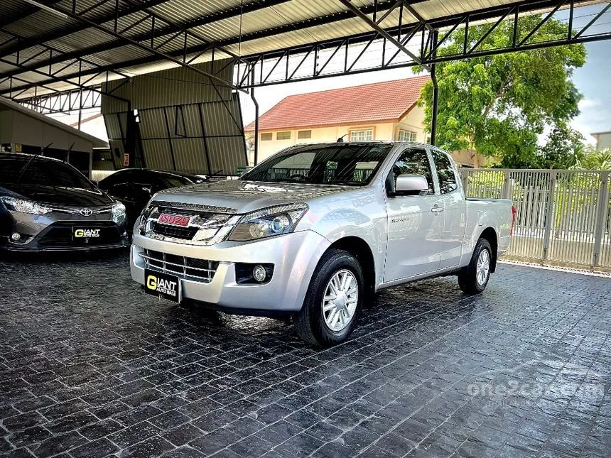 2013 Isuzu D-MAX Z Space Cab Pickup