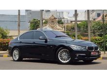 BMW 320i Luxury NIK 2015 Black On Brown Full Spec