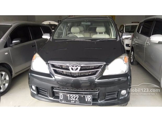 Toyota Avanza Mobil bekas dijual di Bandung Jawa-barat 