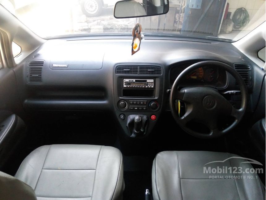 Jual Mobil Honda Stream 2003 1.7 1.7 di Jawa Timur Manual 