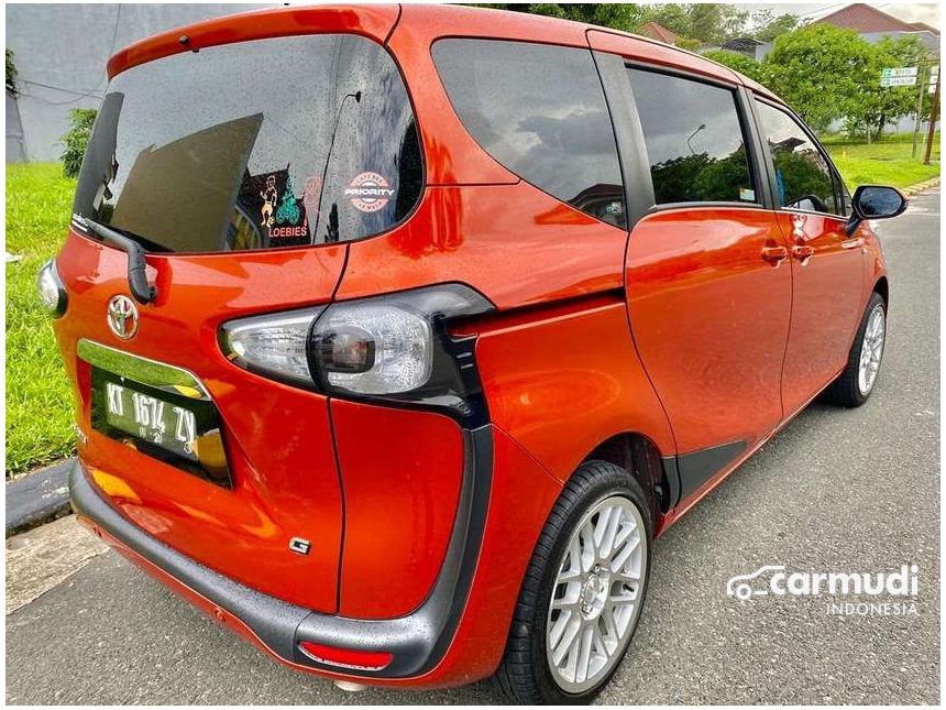Toyota sienta g