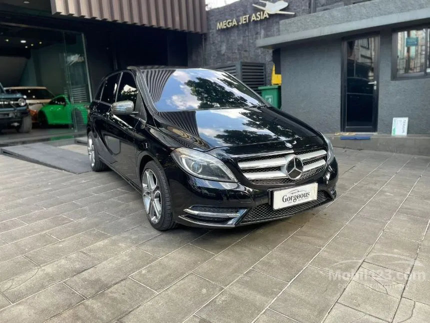 Jual Mobil Mercedes