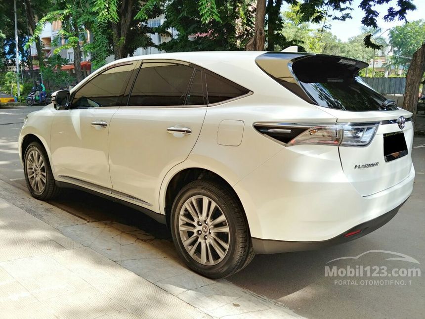 Toyota harrier xu60