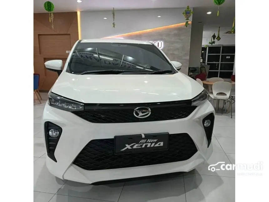 Jual Mobil Daihatsu Xenia 2024 R 1.3 di Jawa Barat Automatic MPV Putih Rp 259.700.000