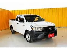 2018 Toyota HILUX REVO 2.4 Smart Cab J Pickup