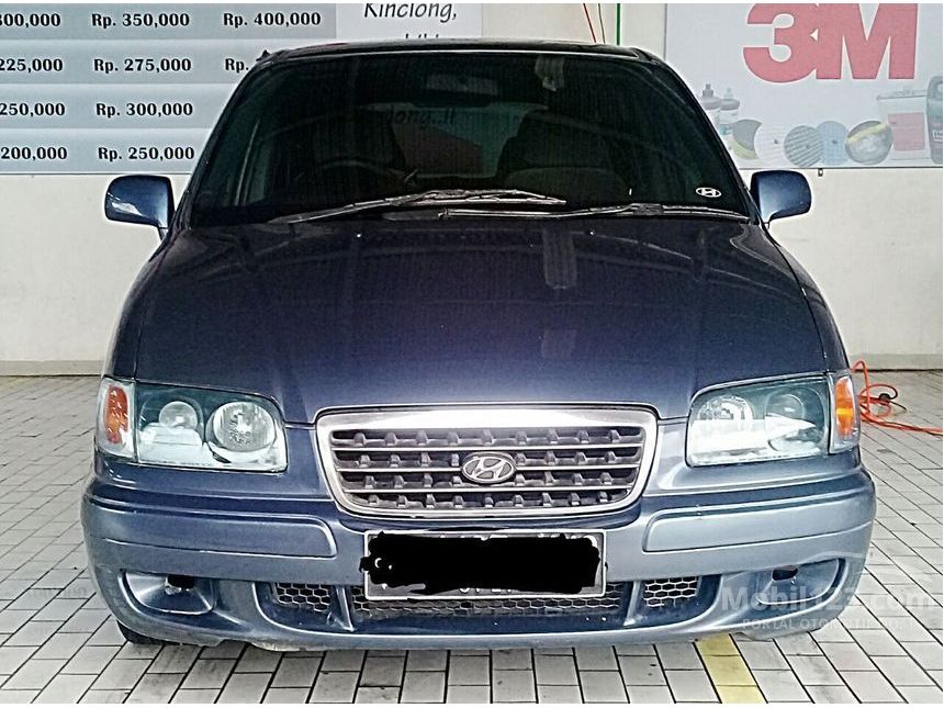 Hyundai trajet 2001