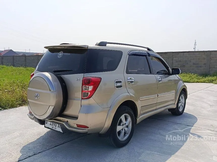 2010 Toyota Rush S SUV