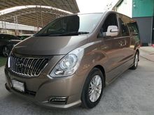 2016 Hyundai Grand Starex 2.5 (ปี 10-17) VIP Wagon AT