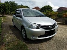 2014 Toyota Etios Valco 1.2 JX Hatchback