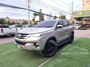 2016 Toyota FORTUNER 2.4 V SUV