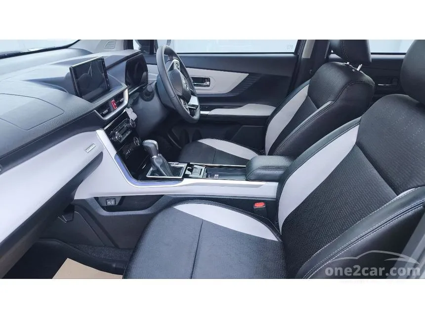 2025 Toyota Veloz Premium Wagon