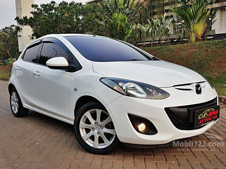 Jual Mobil Mazda 2 2012 V 1.5 Di DKI Jakarta Automatic Sedan Putih Rp ...