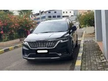 2023 KIA Grand Carnival 2.2 Premiere MPV hitam km lowdiesel km 28 rb 11seater