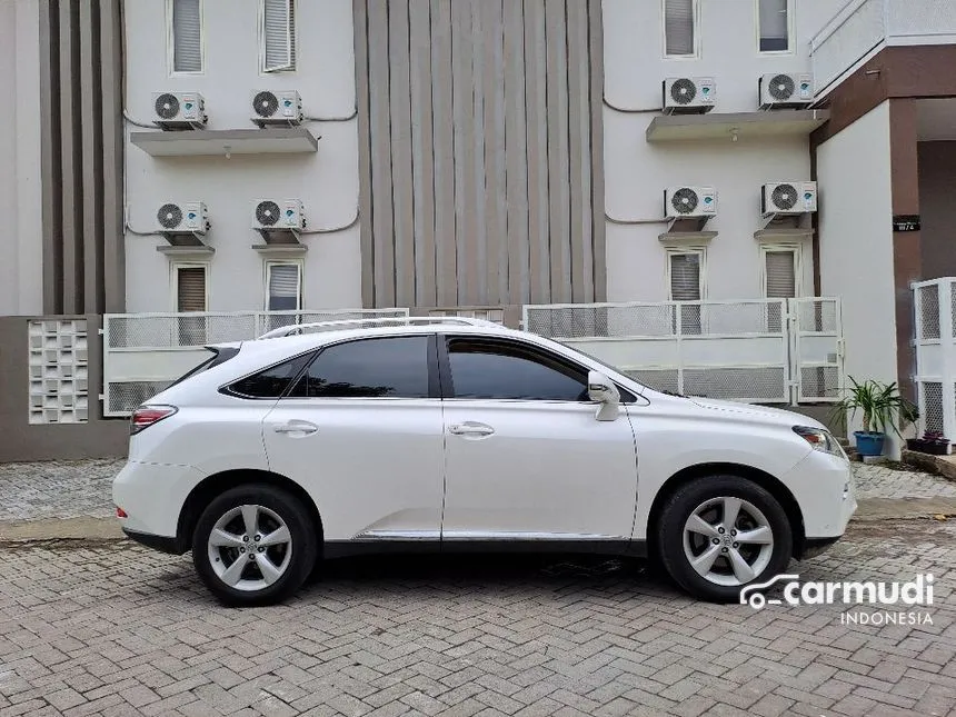 Jual Mobil Lexus RX 270 2012 2.7 di Jawa Timur Automatic SUV Putih Rp 240.000.000