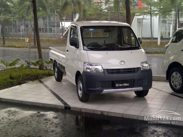 Daihatsu Gran Max Pick Up Mobil Bekas Baru dijual di 