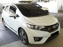 Honda Jazz Rs 1.5 AT ( Matic ) Tahun 2015 Putih Km 57 Rb