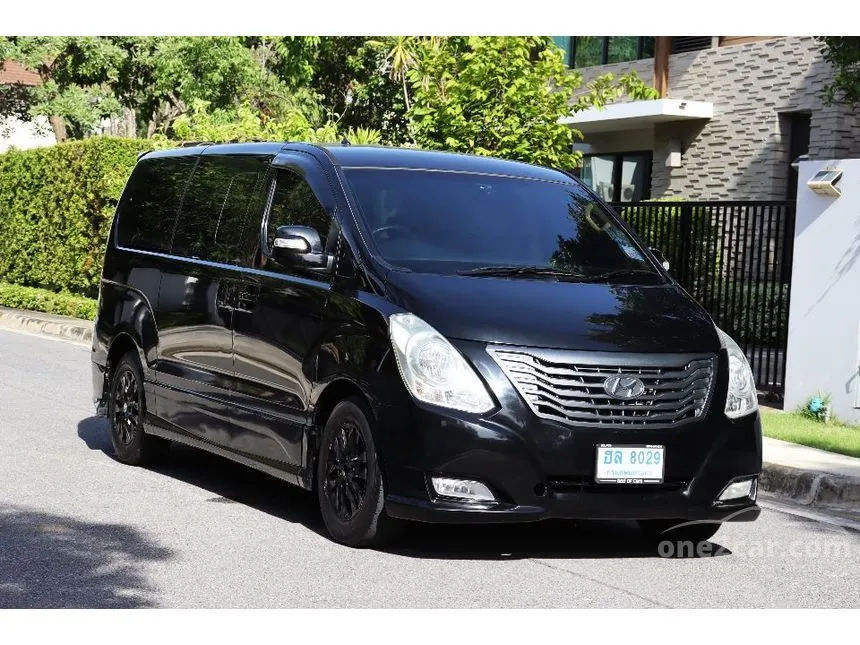 2014 Hyundai H-1 Deluxe Van