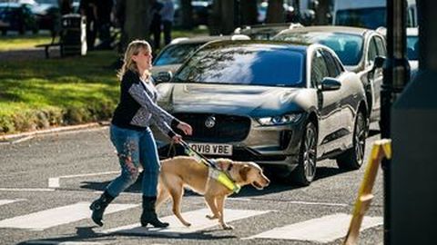 Jaguar I-Pace Ramah Terhadap Kaum Disabilitas